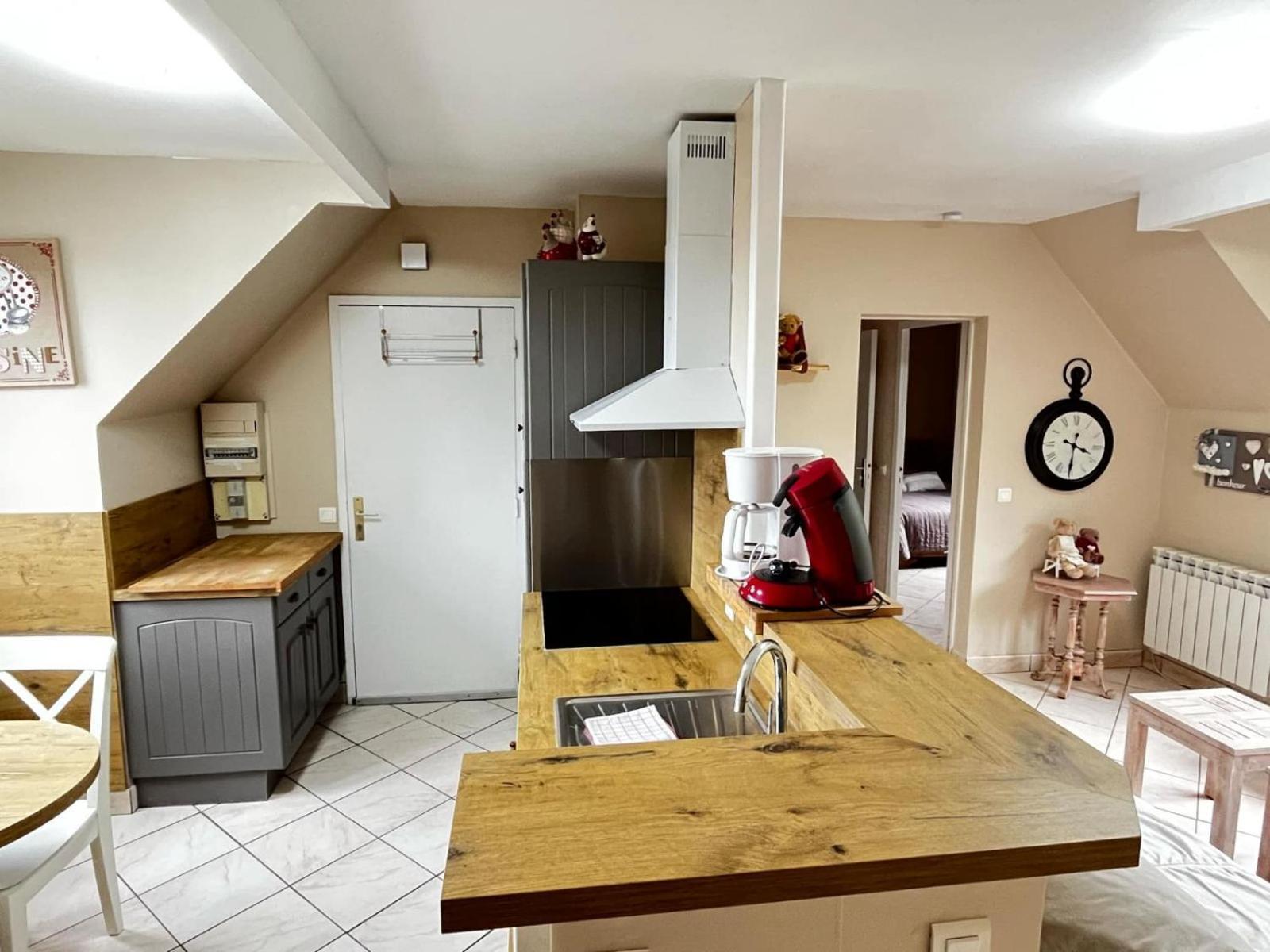 Chez Fifille Appartement Dans Honfleur Parking Prive Luaran gambar